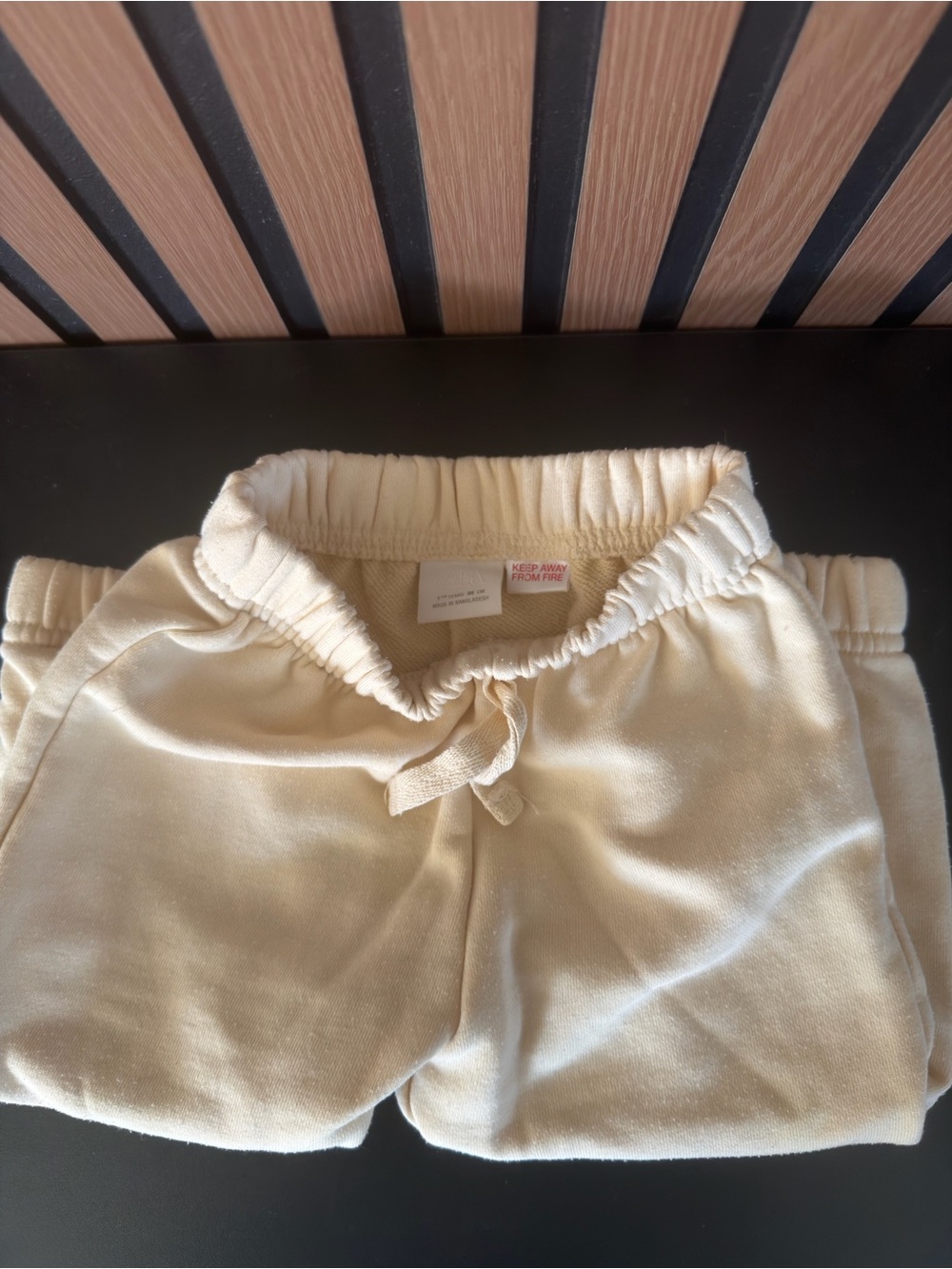 Zara Neutral Matching Set - Picture 5 of 7